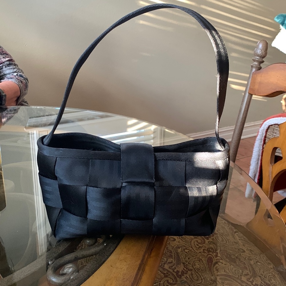 Original seatbelt purse
